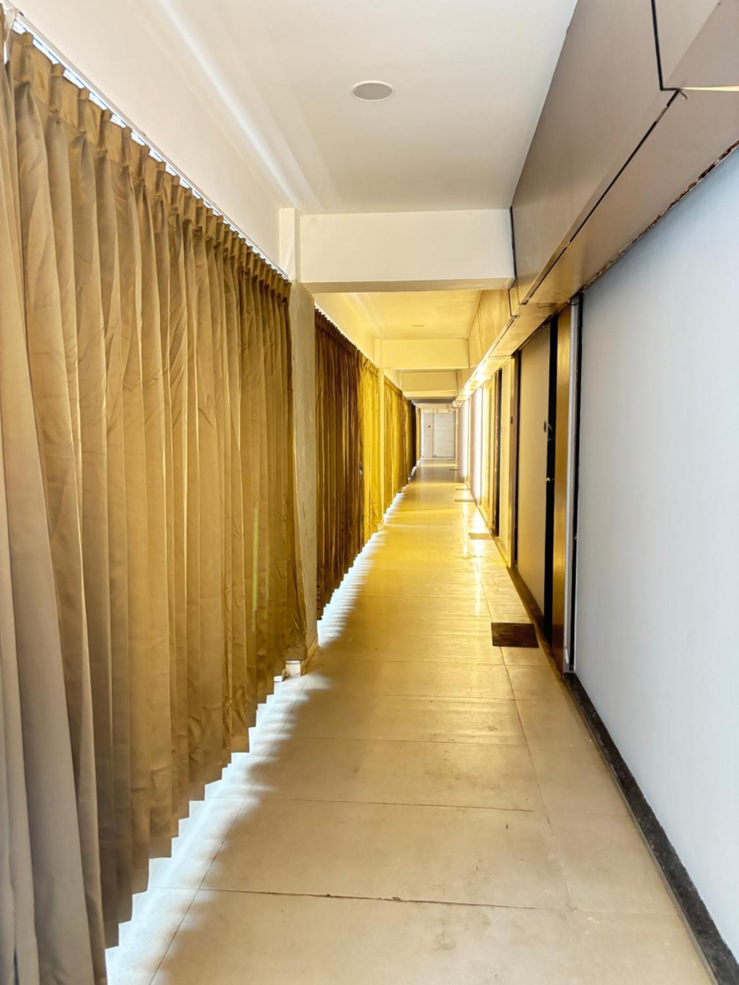 Sigma Inn By Nexottel Bhatha Buitenkant foto