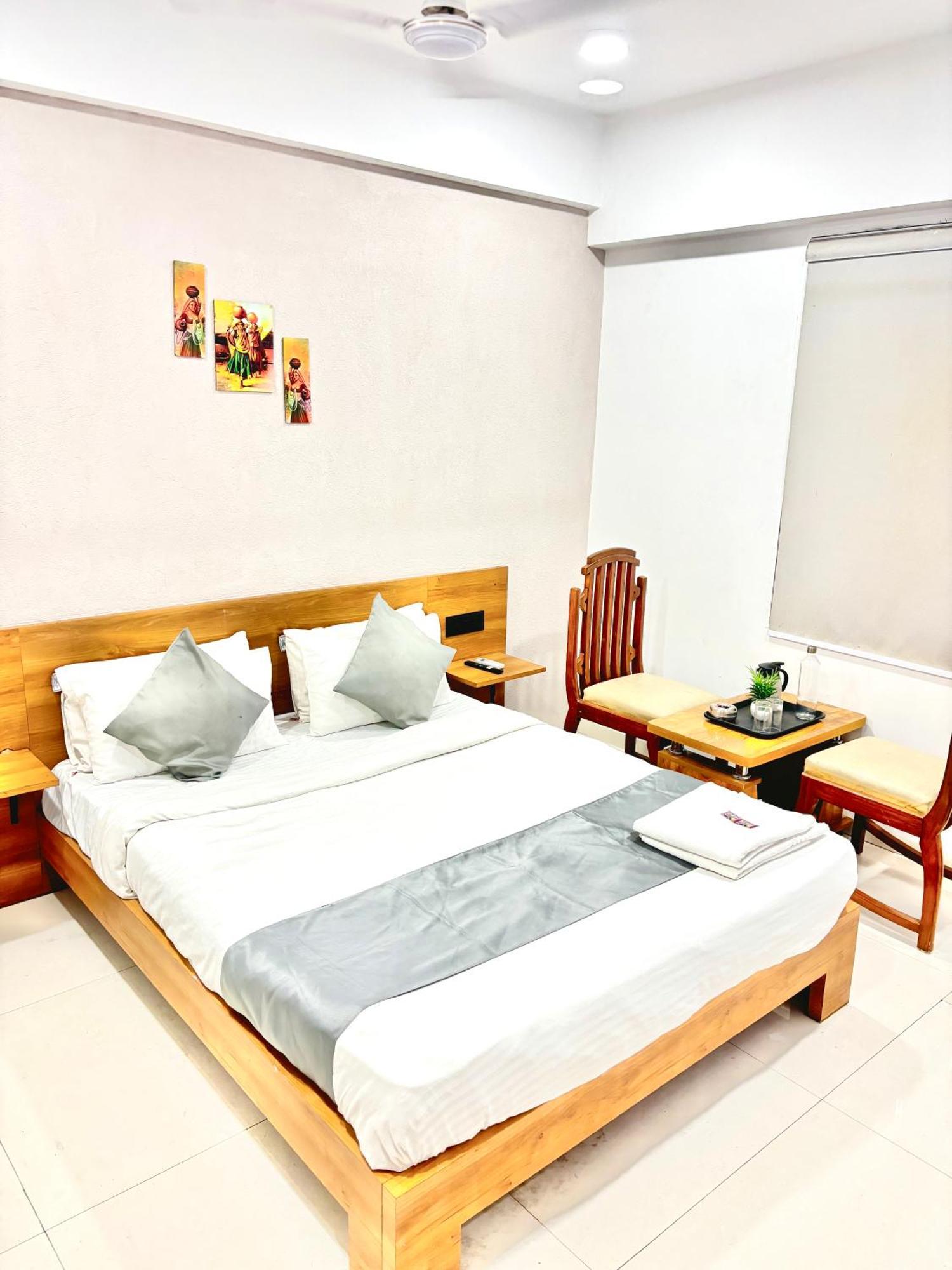 Sigma Inn By Nexottel Bhatha Buitenkant foto