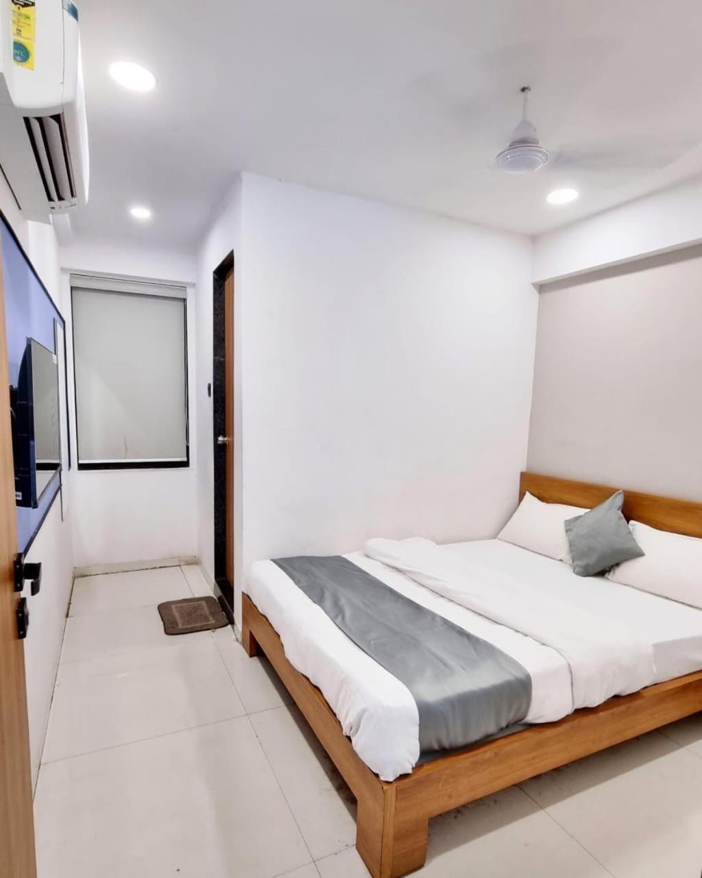 Sigma Inn By Nexottel Bhatha Buitenkant foto